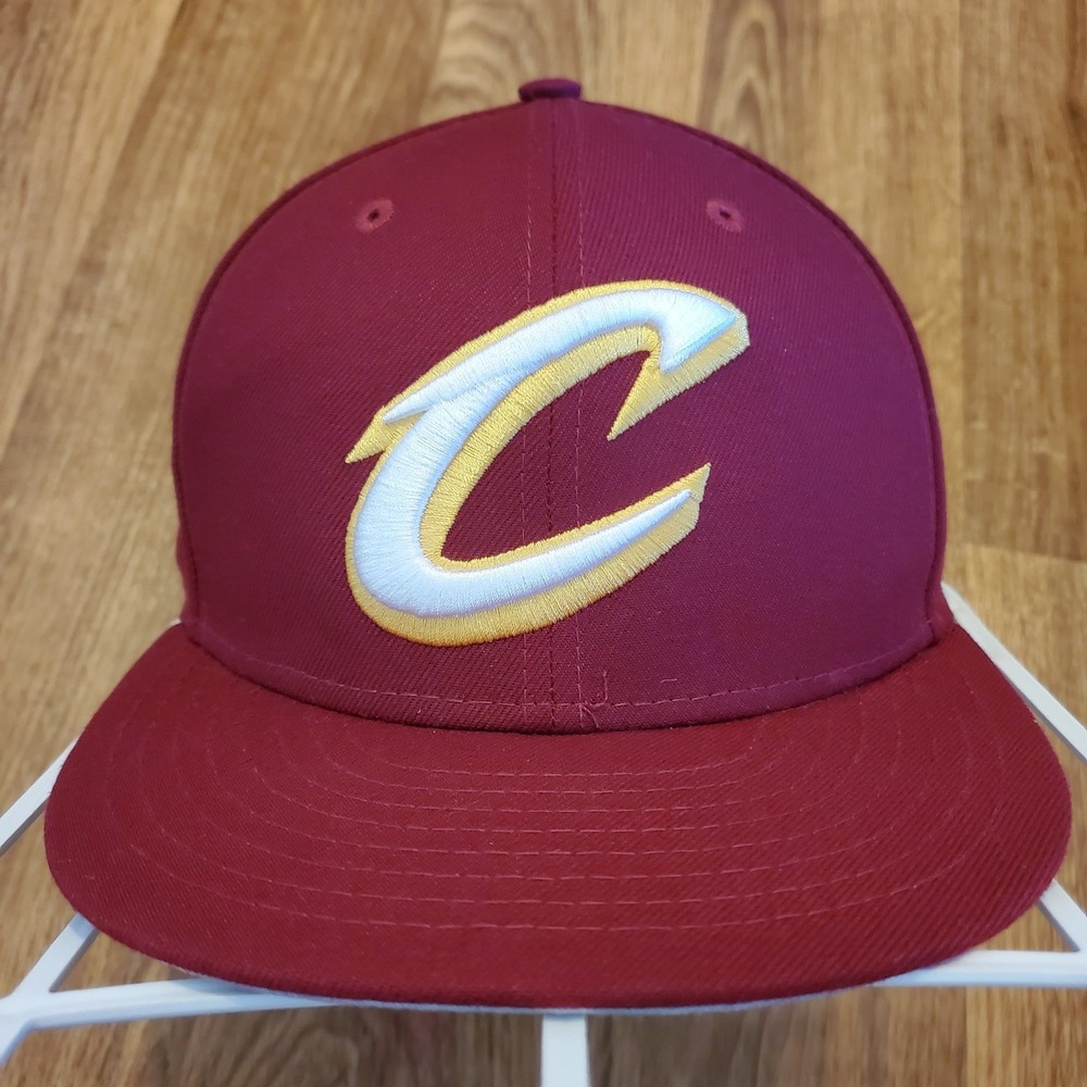 Cleveland Cavaliers Hat Cap Adult Snapback Burgundy NBA Basketball New Era